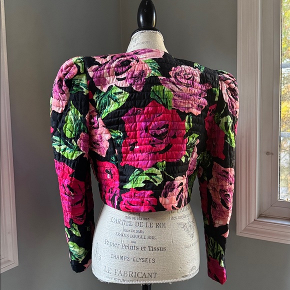 Vintage NUIT floral quilted silk exaggerated shoulder jacket EVC size S/M - Picture 2 of 10